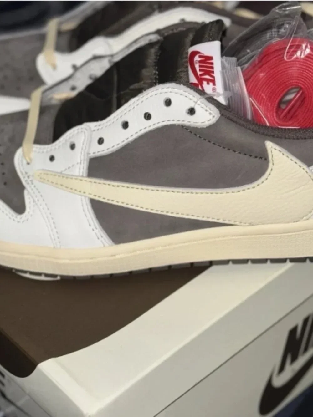 Nike Air Jordan 1 Travis Scott reverse mocha